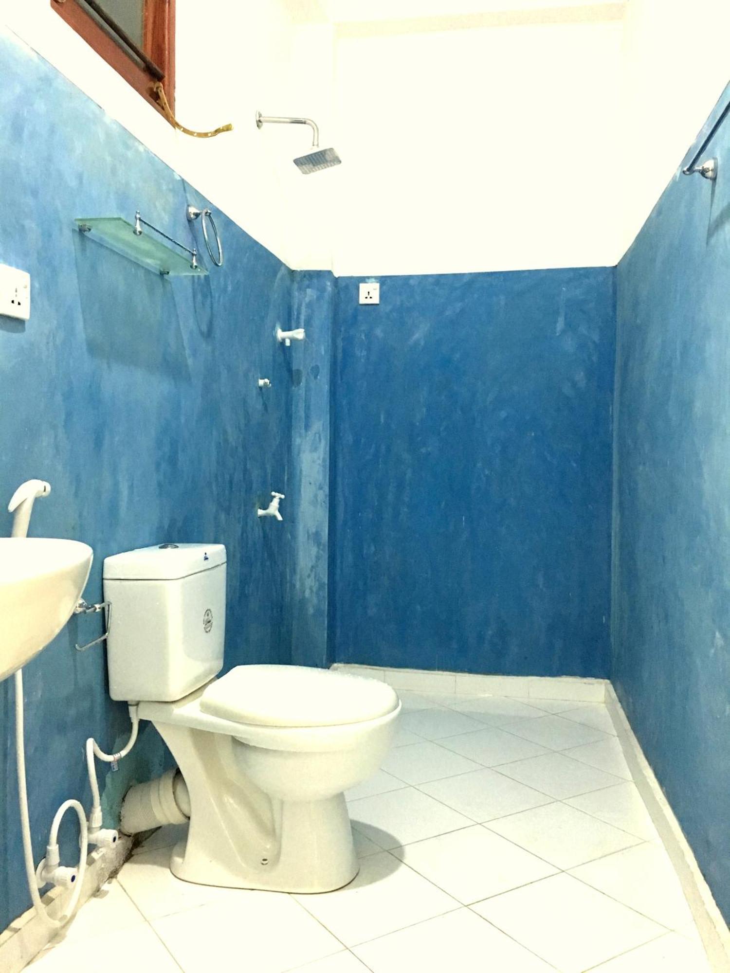 Anthony Guesthouse Hikkaduwa Exterior photo