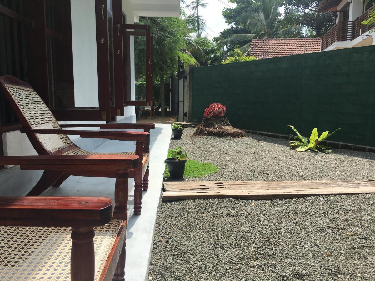 Anthony Guesthouse Hikkaduwa Exterior photo