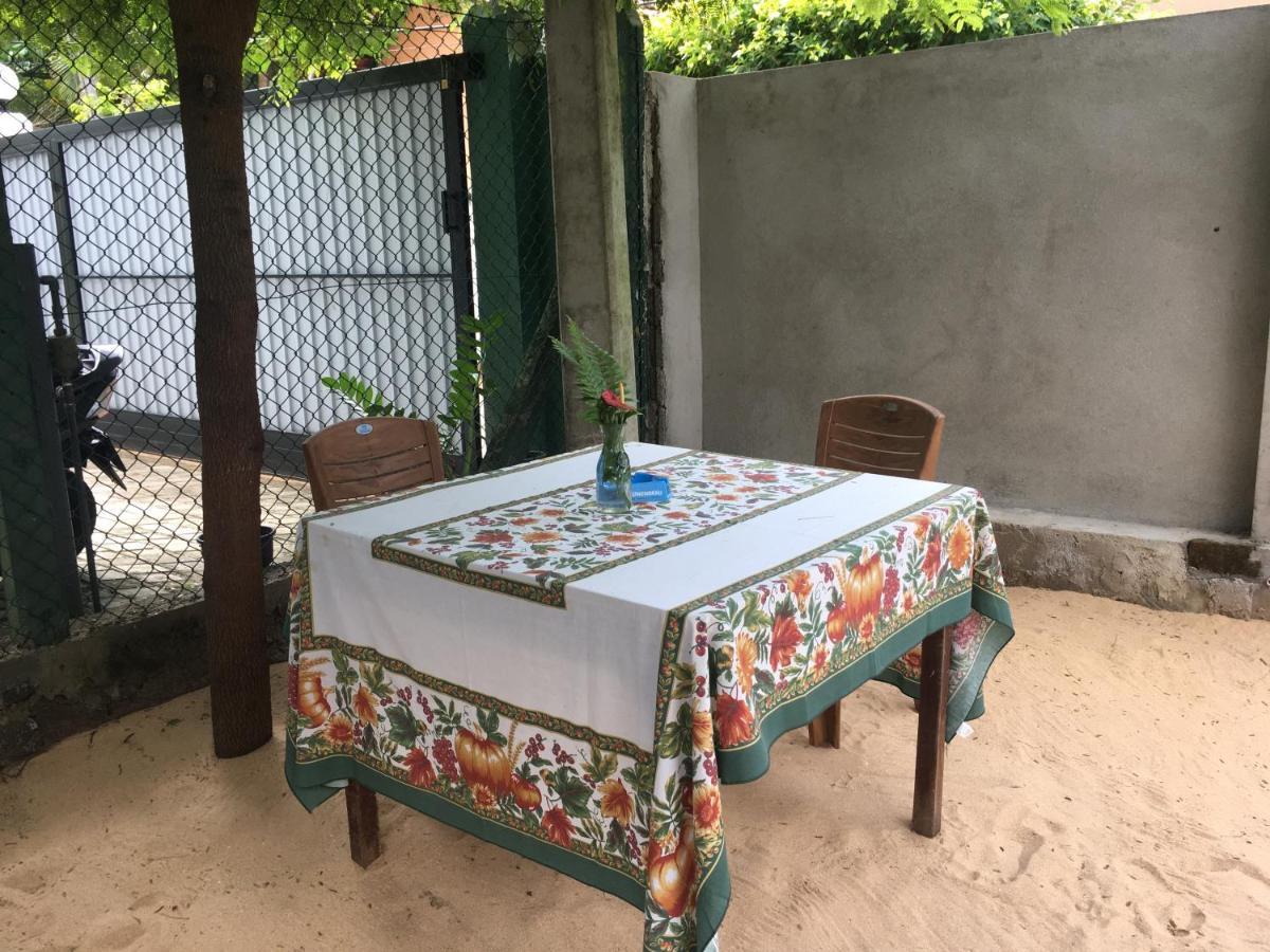 Anthony Guesthouse Hikkaduwa Exterior photo